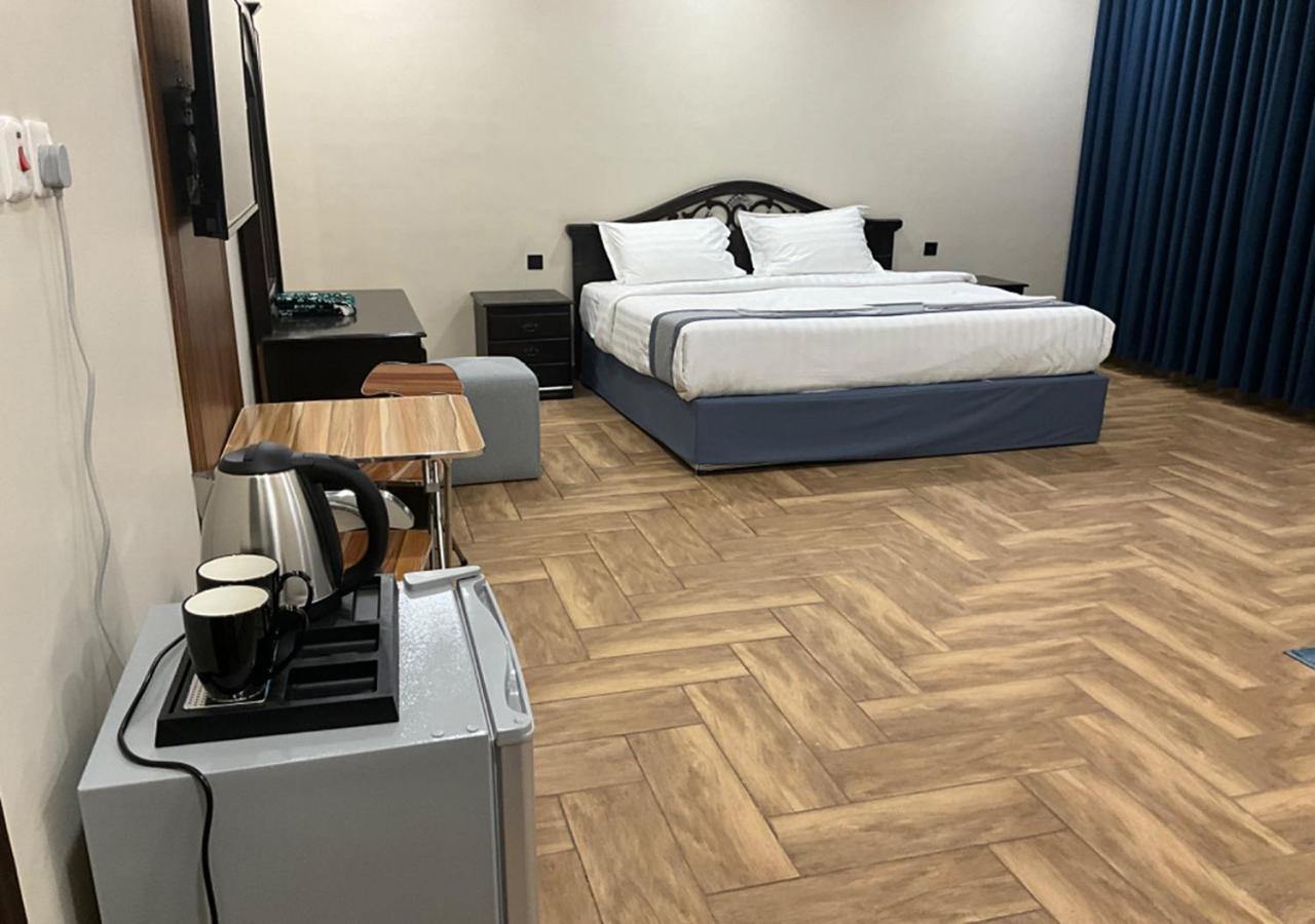 Al Baida Suites Al Salam Branch Медина Екстериор снимка